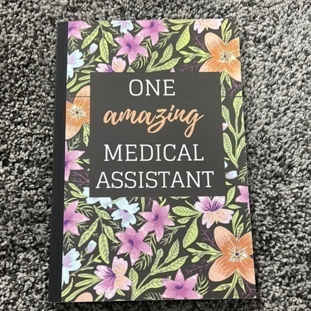 NEW One Amazing Medical Assistant: A Blank Lined Journal for Notes